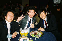 mze40021.jpg (74213 バイト)