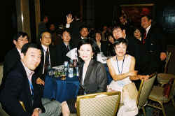 mze40022.jpg (89367 バイト)