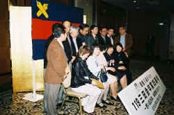 mzf10027.jpg (96422 バイト)